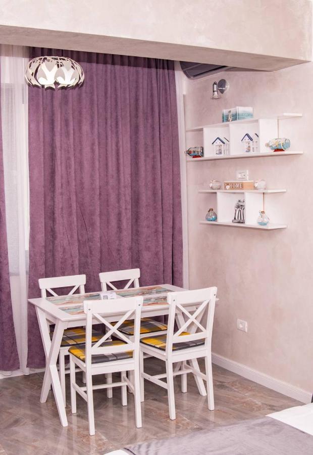 Studio Mamaia Apartment Luaran gambar